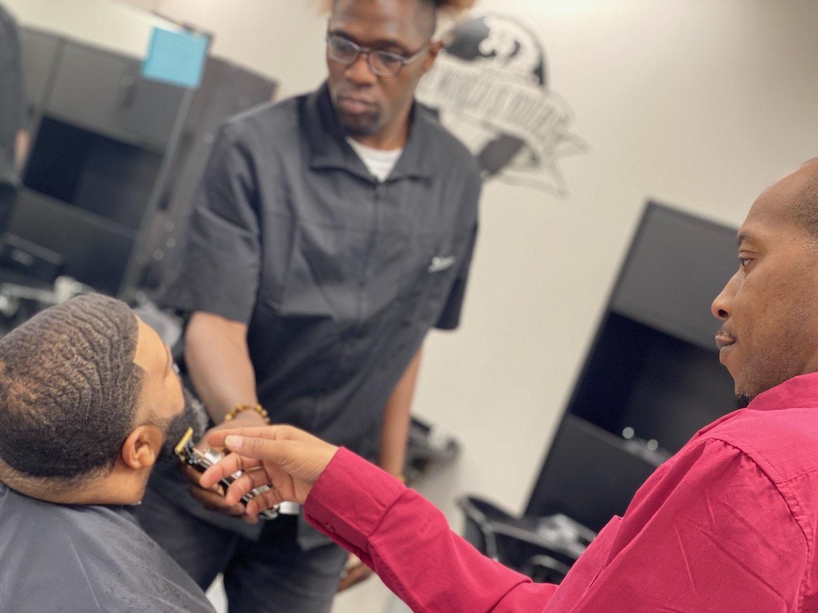 Home Plush Kutz Barber College